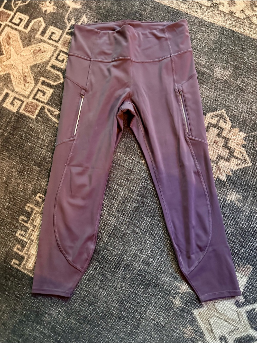 Women’s 3/4 Leggings by Athleta
